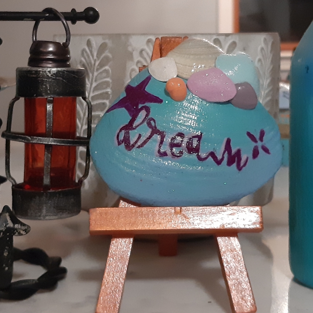 Hand-painted Embellished Seashell
